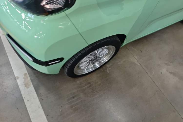 Used Chery QQ Ice Cream 2024 Edition Youth Version 205km Sundae