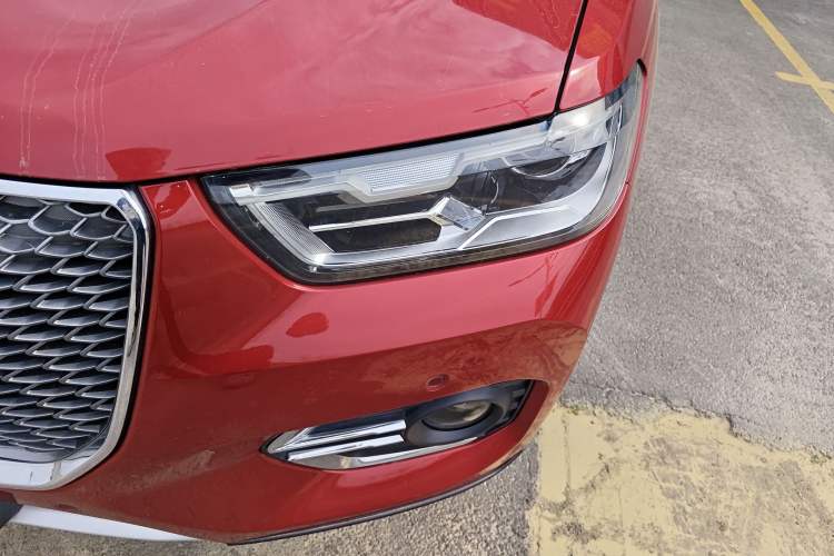 Used Haval H2s 2018 Red-Label 1.5T Dual-Clutch Luxury Model Left Front Headlight