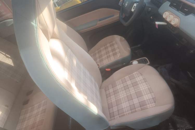 Used Chery QQ Ice Cream 2024 Edition Youth Version 205km Sundae
