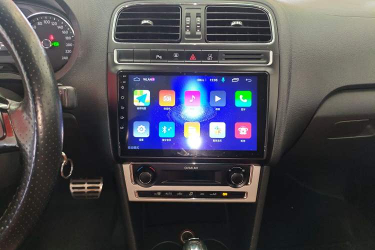 Used Volkswagen Polo 2016 1.6L Cross Polo Automatic