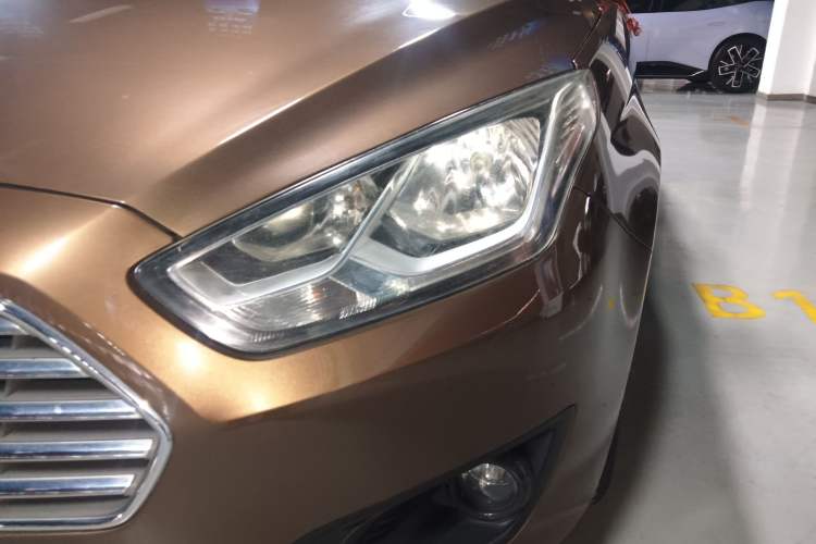 Used Ford Escort 2015 1.5L Automatic Comfort Edition