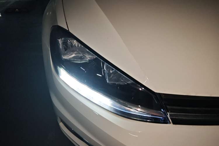 Used Volkswagen Golf 2019 1.6L Automatic Comfort Model China V Standard
