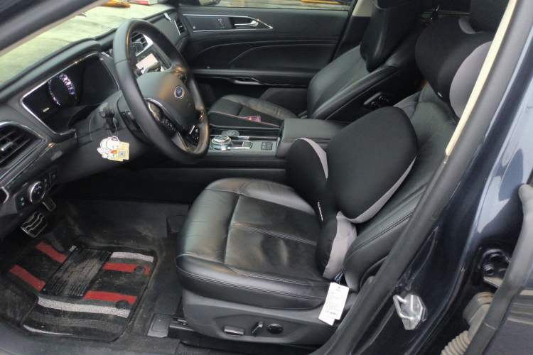 Used Ford Taurus 2019 EcoBoost 245 Premium Edition Left Front Seat
