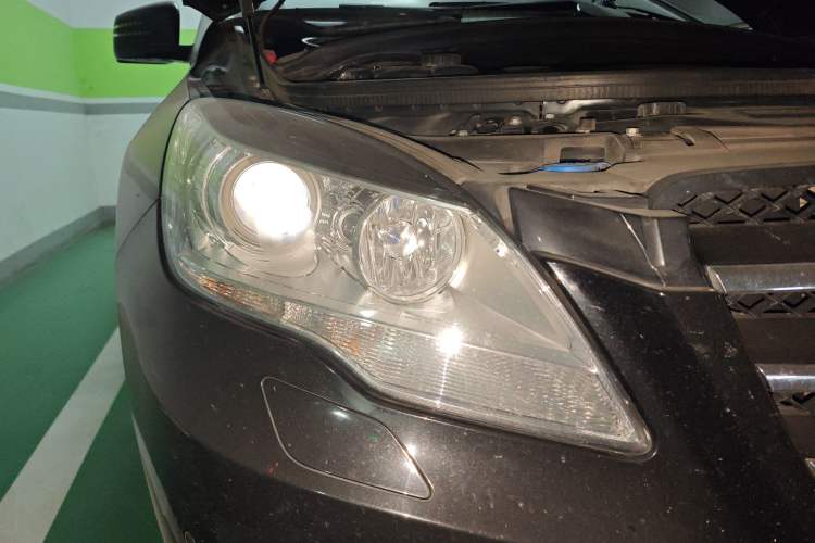 Used Mercedes-Benz R-Class 2017 R 320 4MATIC Business Edition Prestige Model
