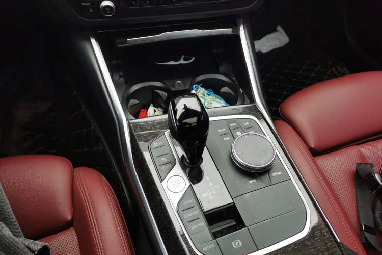 Used BMW 3 Series 2022 325Li M Sport Package Gear Lever