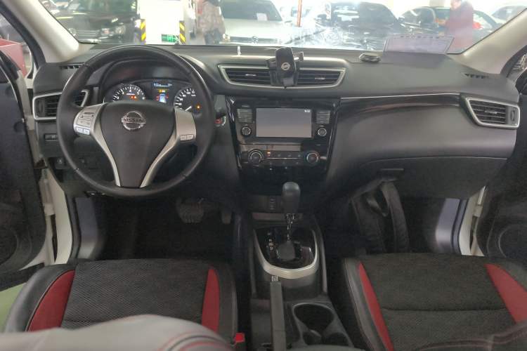 Used Nissan Qashqai 2017 2.0L CVT Luxury Edition China V Standard