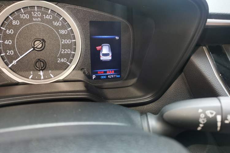 Used Toyota FRONTLANDER 2022 2.0L CVT Leading Edition Odometer Close Up