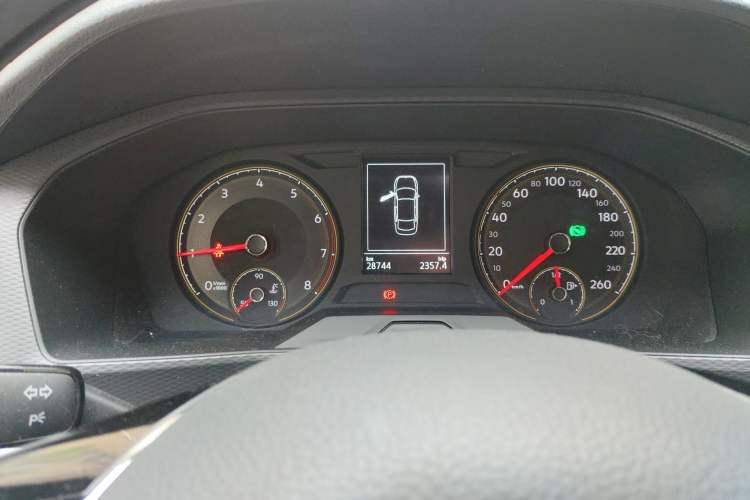 Used Volkswagen Lavida 2021 1.5L Automatic Fashion Edition Instrument Cluster