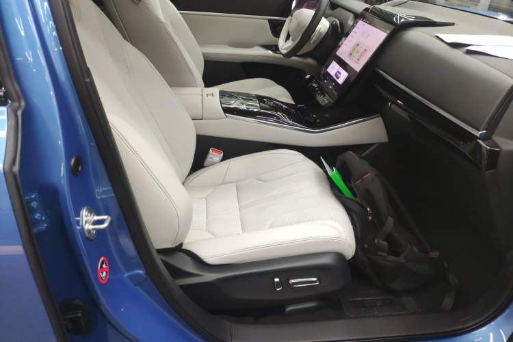 Used Honda S7 2025 Navigator Edition