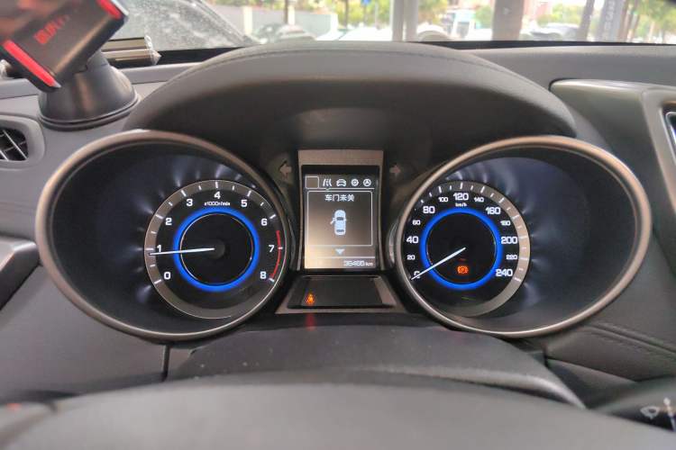 Used CHANGAN CS35 2017 1.6L Manual Luxury Model
