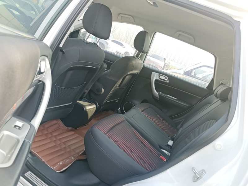 Used Haval H6 2016 Upgraded Model 1.5T Manual Two-Wheel Drive Value Edition — 16