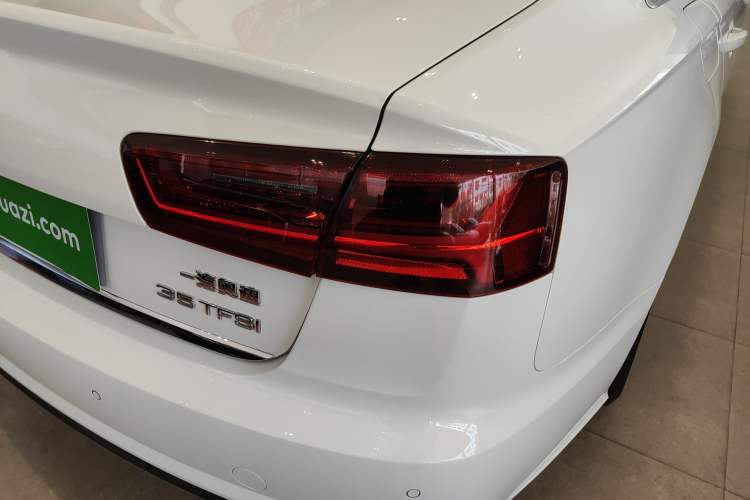 Used Audi A6L 2016 TFSI Technology Edition Right Rear Taillight