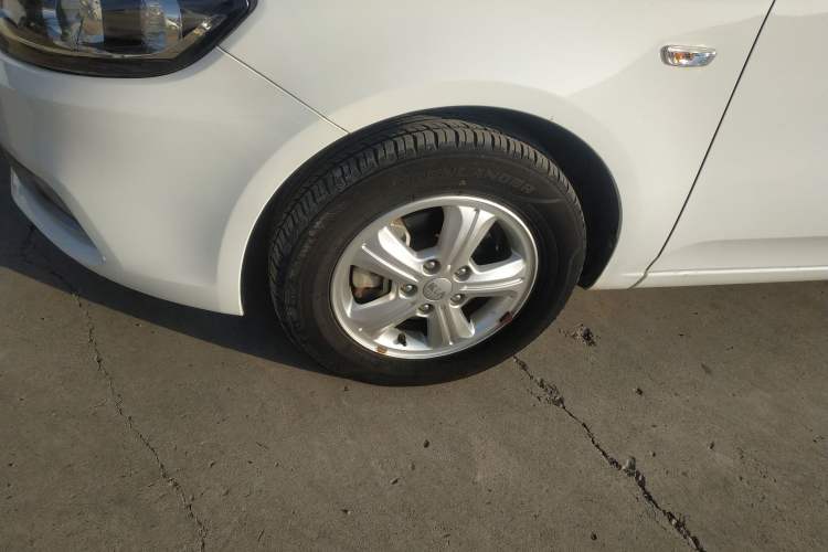 Used Kia Forte 2014 1.6L MT GL
