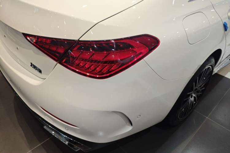 Used Mercedes-Benz C-Class 2024 Restyled C 260 L Sport Edition Right Rear Taillight