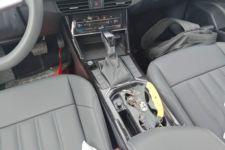 Used Volkswagen Passat New Energy 2025 430 PHEV Hybrid Business Edition Gear Lever