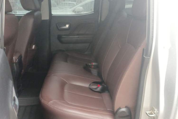 Used Great Wall Wingle 5 2020 2.0T Diesel 4x4 Elite Version Big Double Cab China VI Emission Standard GW4D20M