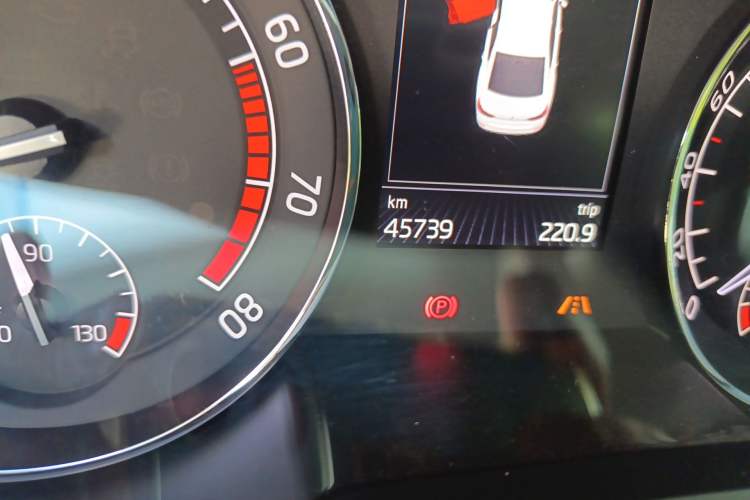 Used Skoda Superb 2016 TSI330 DSG Smart Drive Edition
