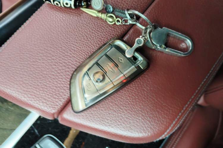 Used BMW 5 Series 2020 530Li Leading Model M Sport Package Vehicle Key