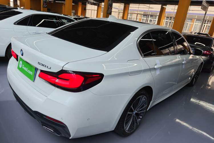 Used BMW 5 Series 2022 Restyled 530Li Leading Edition M Sport Package
