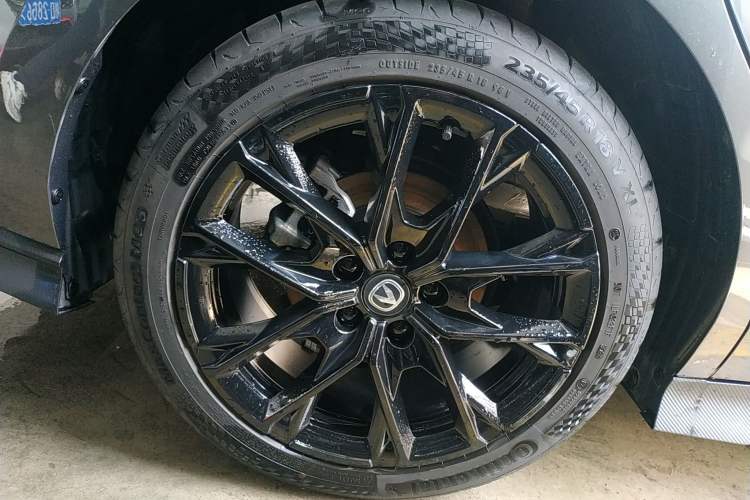 Used CHANGAN UNI-V 2024 1.5T Prestige Edition
