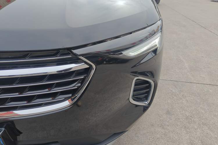 Used Buick Envision 2022 Encore S 652T Two-Wheel-Drive Luxury Model