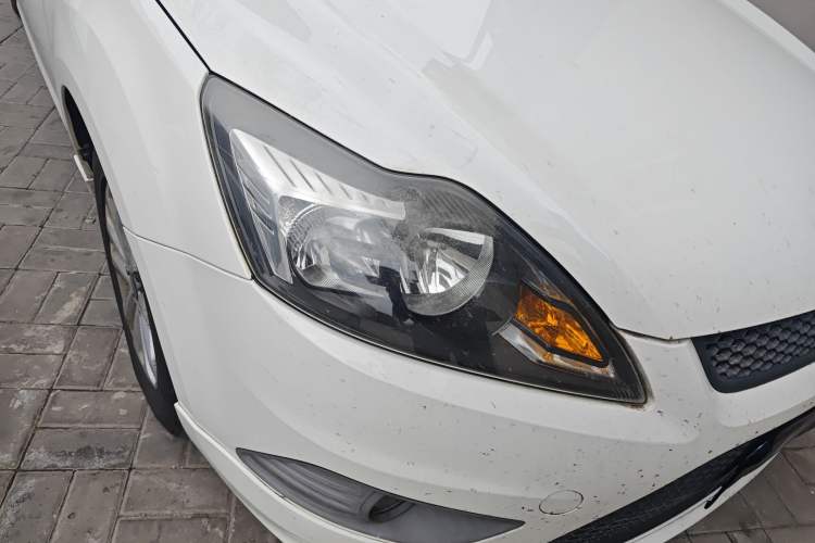 Used Ford Focus 2013 Hatchback Classic 1.8L Manual Base Model