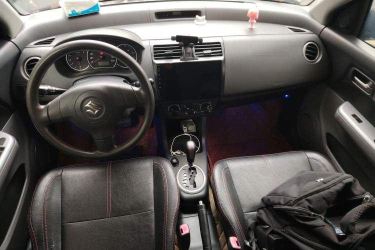 Used Suzuki Swift 2013 1.5L Automatic 20th Anniversary Limited Edition Center Console