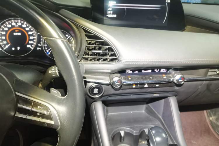 Used Mazda 3 Axela 2021 2.0L Automatic Zhiya Edition
