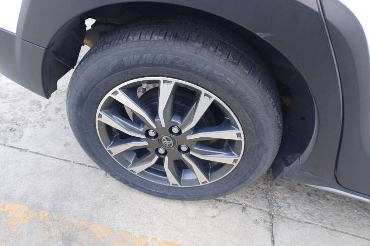 Used Toyota YARiS L Zhi Xuan 2021 X-Trail X 1.5L CVT Prestige Edition
