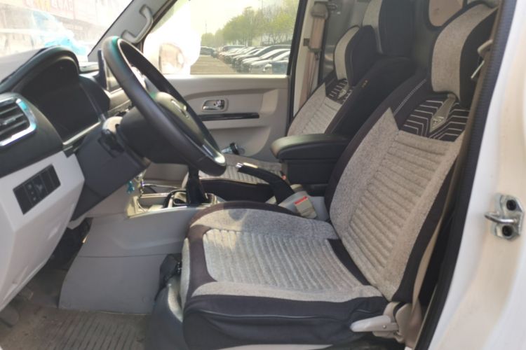 Used Jinbei New Hiace S 2023 1.6L Luxury Cargo Version 2/5-Seater SWD16M Left Front Seat