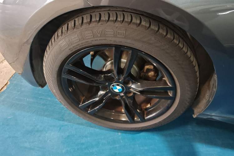 Used BMW 3 Series GT 2019 320i M Sport Night Edition Left Front Wheel Hub