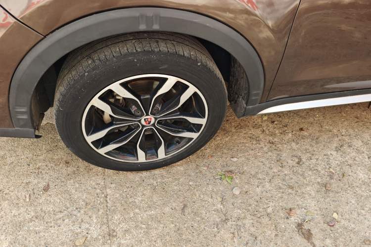 Used Roewe RX5 2016 20T Two-Wheel Drive Automatic Internet Smart Edition