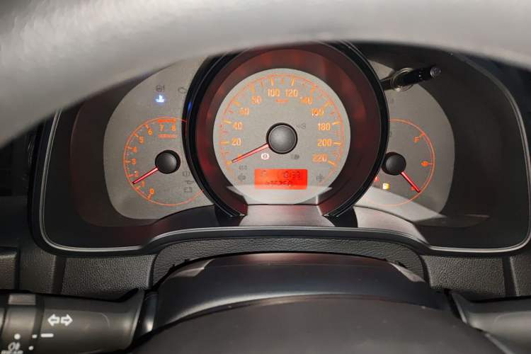 Used Honda Fit 2014 1.5L LX CVT Comfort Model Instrument Cluster