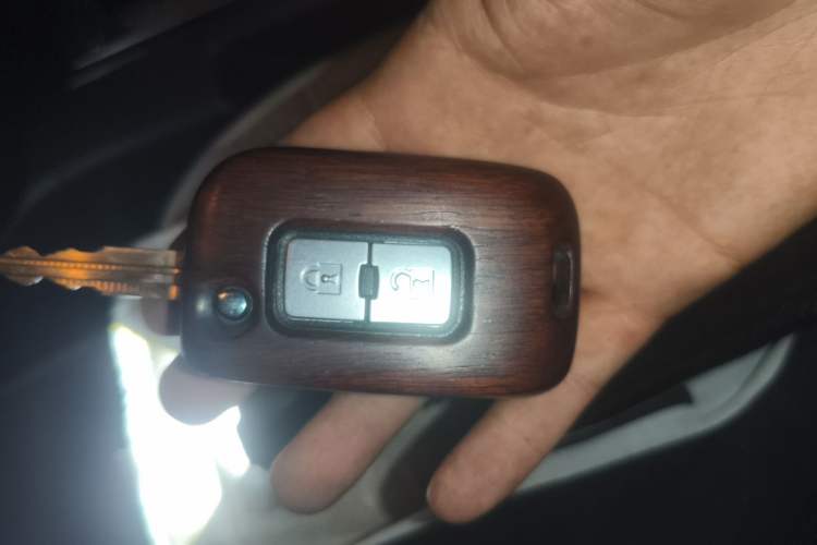 Used Mitsubishi Pajero 2018 V97 3.8L 5-Door GLS Sunroof Dual Differential – Middle East