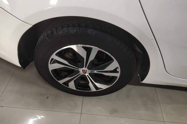 Used Roewe 360 2017 1.5L Automatic Luxury Edition
