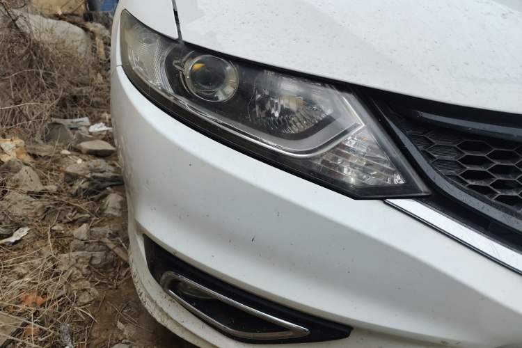 Used Honda Jade 2013 1.8L automatic Comfort version 5 seats