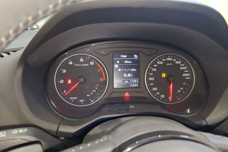 Used Audi Q2L 2022 35 TFSI Fashionable and Elegant Model
