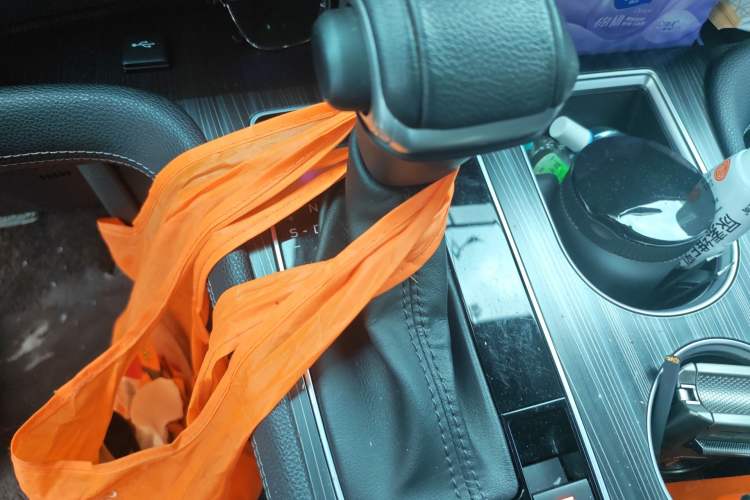 Used Toyota SIENNA 2021 2.5L Hybrid Ultimate Edition Gear Lever