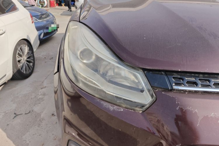 Used JMC Yusheng S350 2016 2.0T Automatic All-Wheel Drive Gasoline Luxury Version with Sunroof 5 Seats
