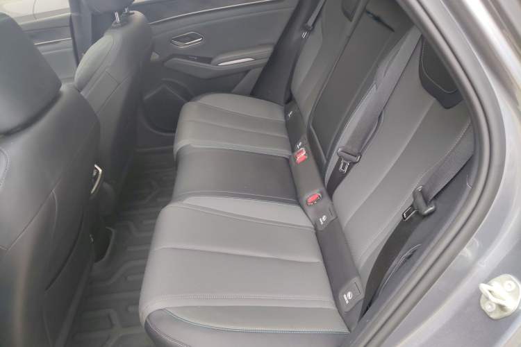 Used BYD Qin L 2025 DM-i Smart Drive 120KM Superior Model