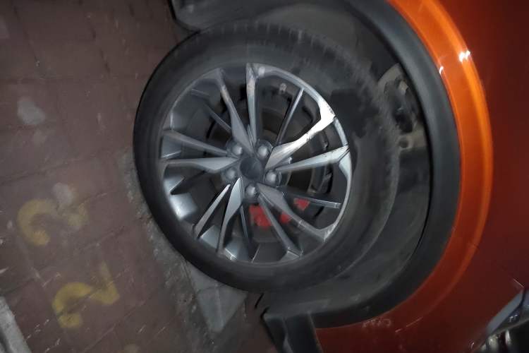 Used Geely Auto Coolray 2019 Sport Model 260T DCT Battle China V Standard