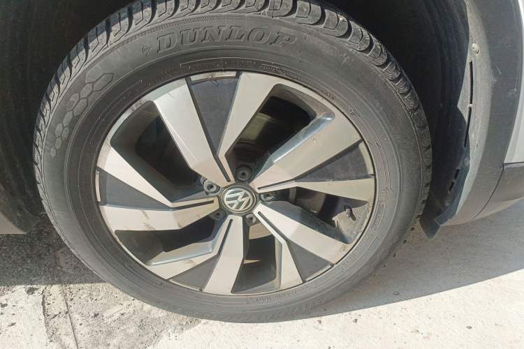 Used Volkswagen Tayron 2020 330TSI Two-Wheel Drive Luxury Smart Connectivity Version