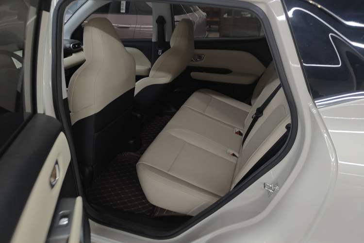 Used Wuling Bingo PLUS 2024 401 km Range 5-Seater Version
