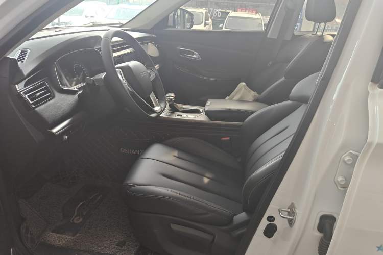 Used CHANGAN OSHAN X7 2020 1.5T Automatic Luxury Version