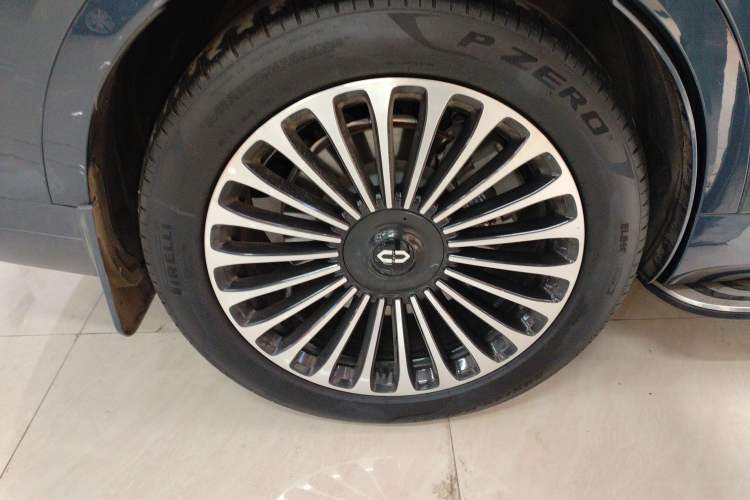 Used Hima AITO M9 2024 All-Electric Ultra Version 100 kWh 5-Seater Model
