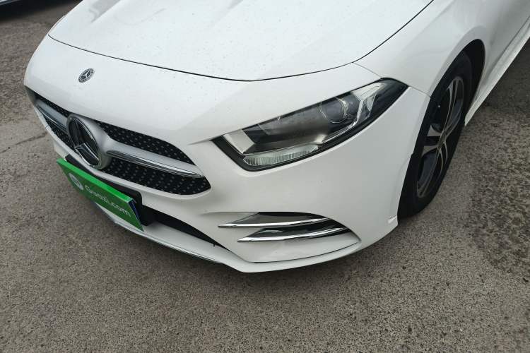 Used Mercedes-Benz A-Class 2020 Facelift A 180 L Sport Sedan Special Configuration Left Front Headlight