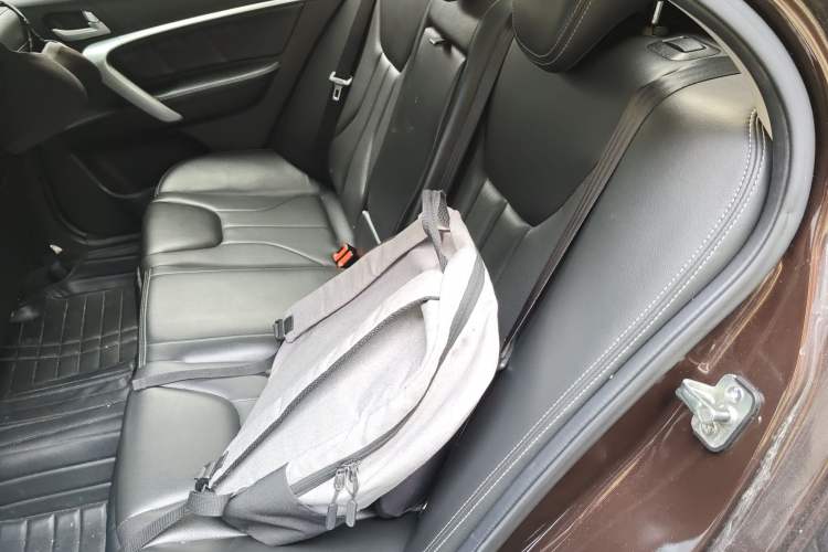 Used Geely Auto Emgrand 2016 Sedan 1.5L Manual Upward Edition
