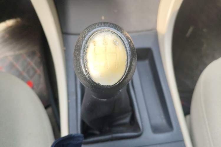 Used Mazda 3 2007 1.6L Manual Standard Edition Gear Lever