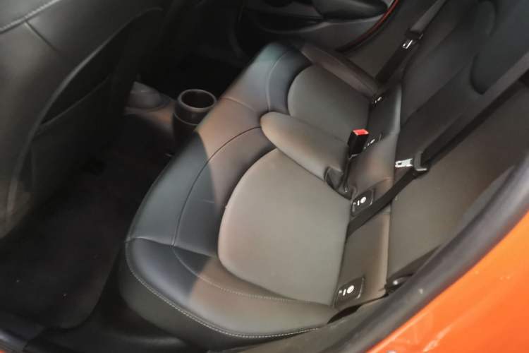 Used MINI MINI 2021 1.5T COOPER Classic Edition Five-Door Version
