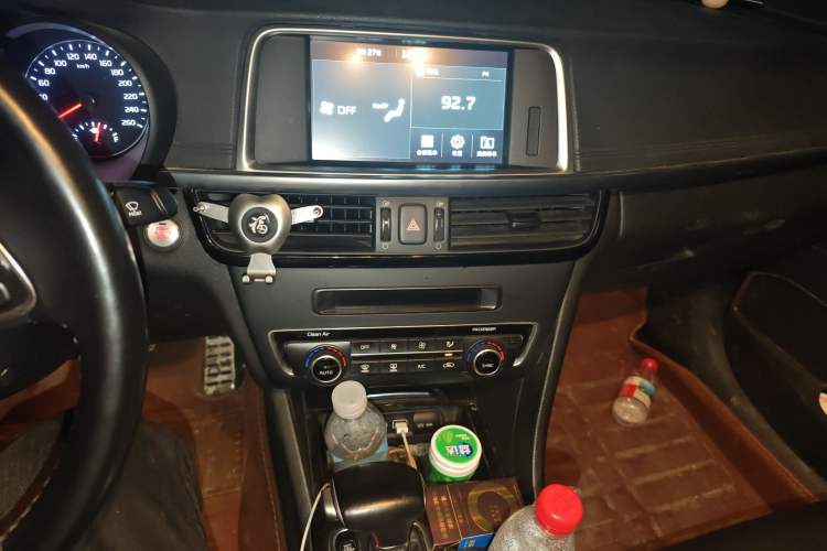 Used Kia K5 2016 2.0L Automatic LUX